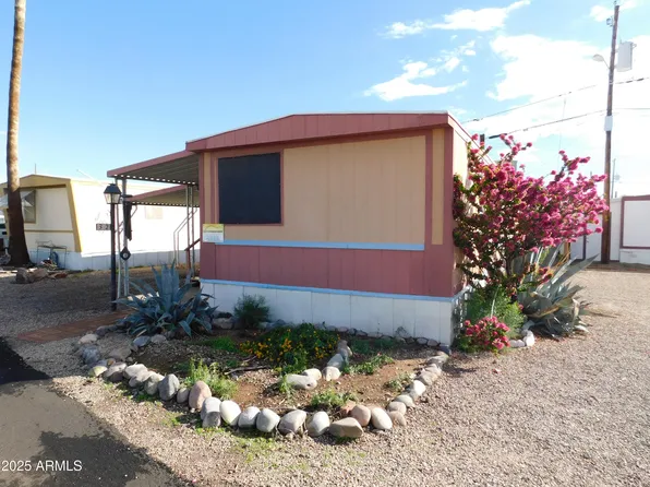 925 N Plaza Drive #32, Apache Junction, AZ 85120