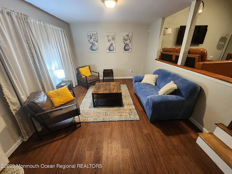 26 Lincroft Ave — Photo 3