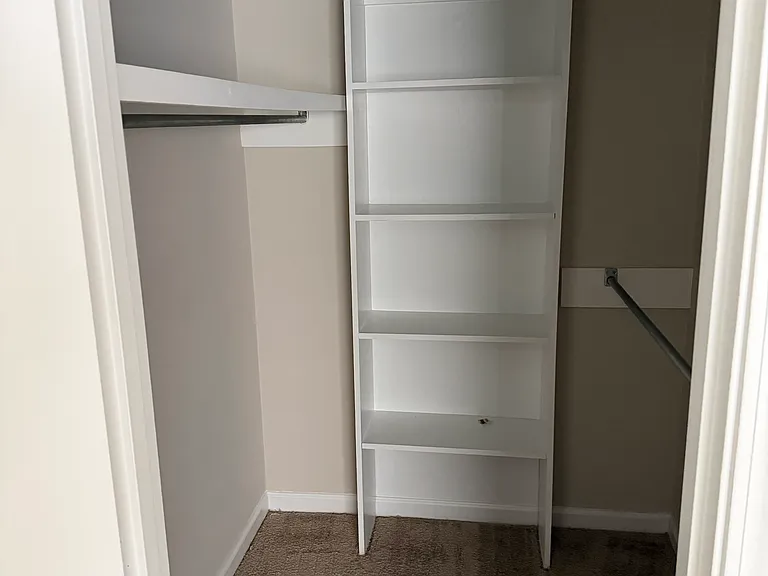 1810 Greens Blvd #5 — Photo 7