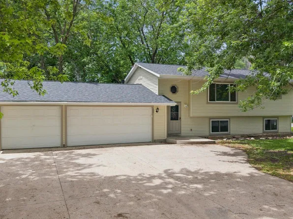 845 3rd St N, Dassel, MN 55325