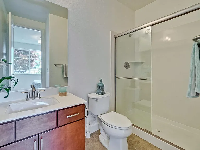 1056 Duane Ct — Photo 26