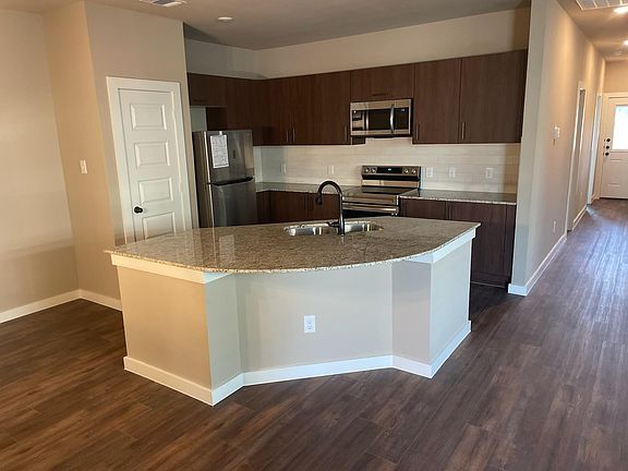2nd image of 9889 Grosbeak Ln