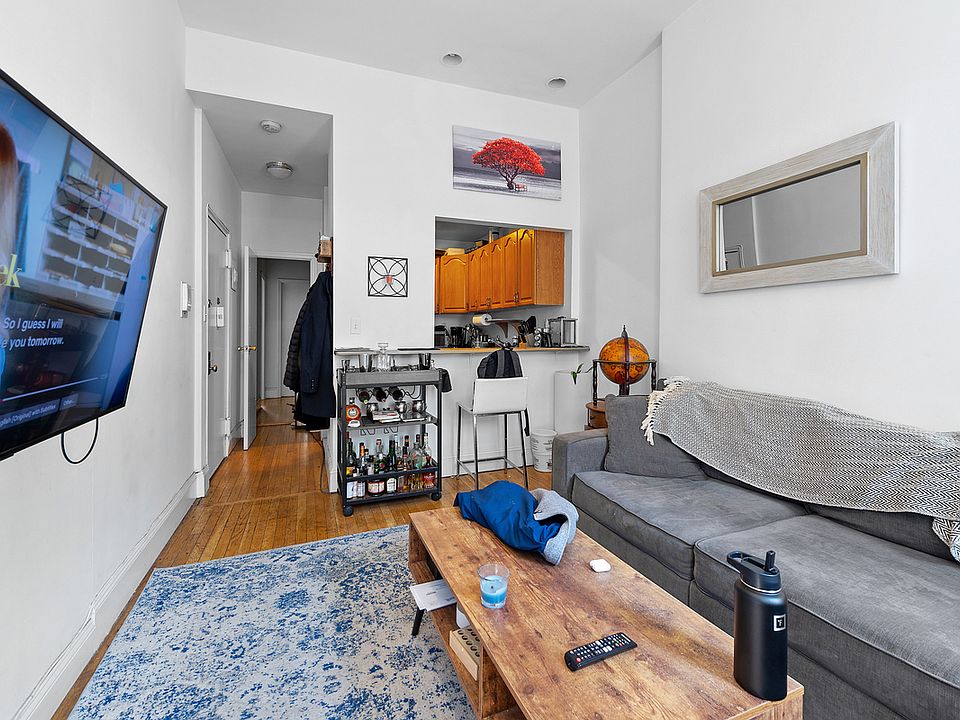 1st image of 203 E 82nd St #5