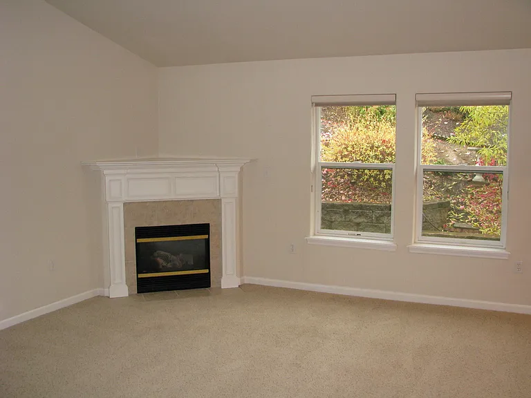 5373 Snowflake St SE — Photo 2