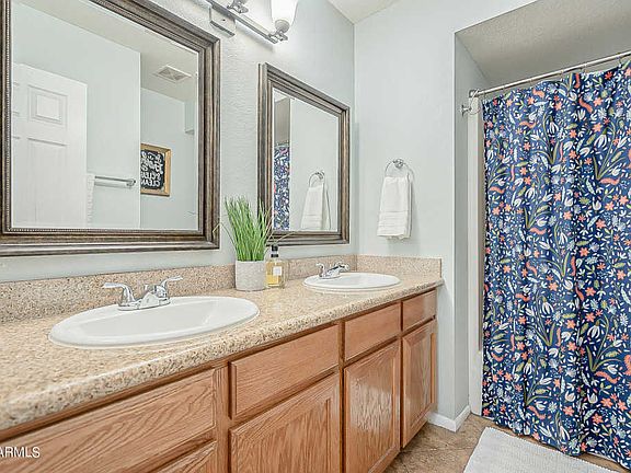 4th image of 2602 W Onza Ave