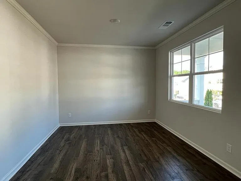 70 Berkeley Trce — Photo 15