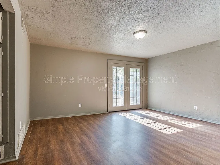 4008 SE 47th St — Photo 6