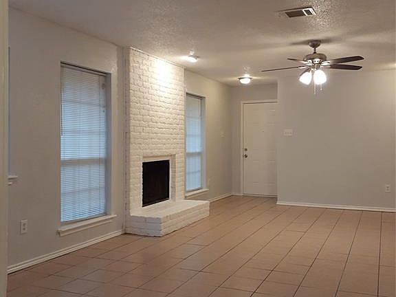 2nd image of 301 Sherry St APT B