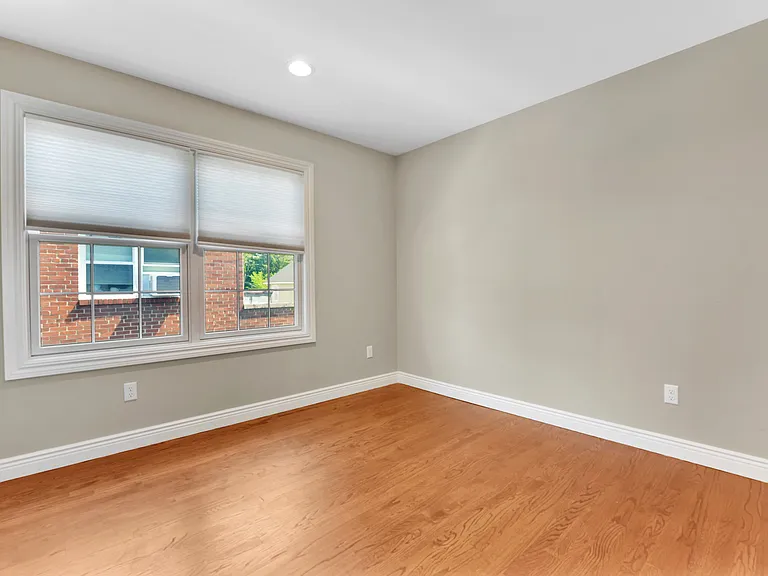 210 Hackensack St #C — Photo 7