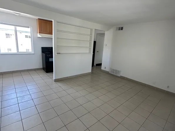 81 Woodland Ave #9, San Rafael, CA 94901