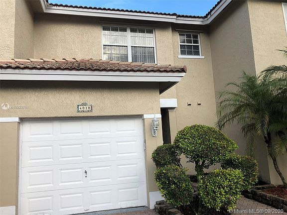 2nd image of 4010 NW 91st Ter Unit 4010
