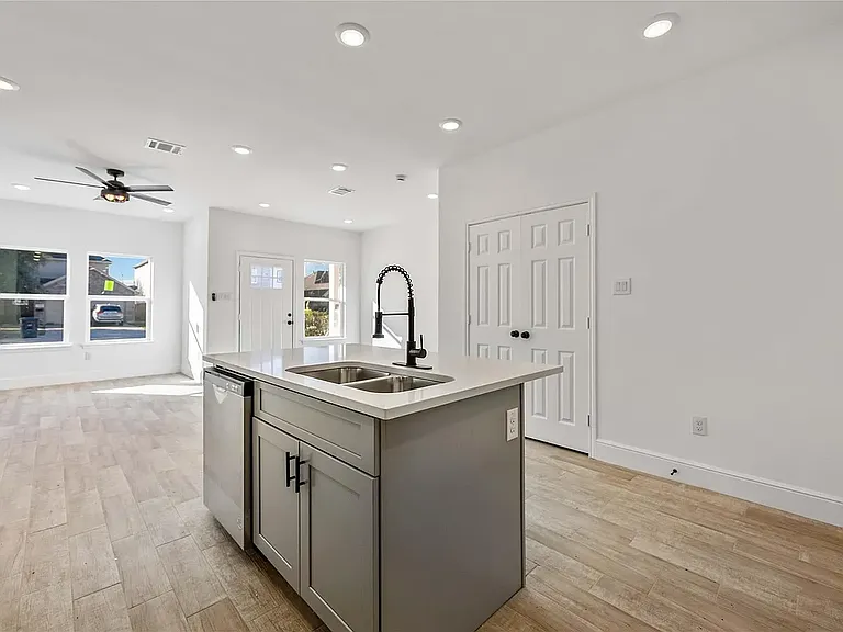 4139 Brinkley St #A — Photo 7