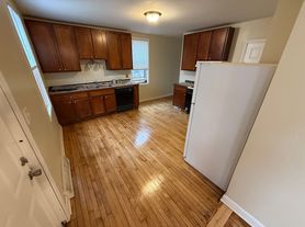 2440-46 N. Weil St.