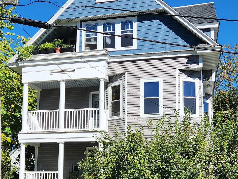 24 Scrimgeour Rd