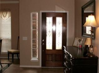 9003 Sunny Brook Ln, Pearland, TX 77584