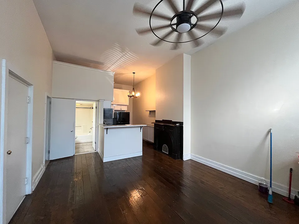 huge ceiling fan