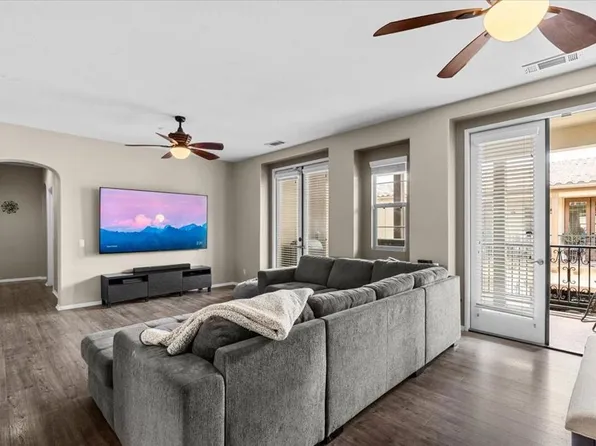 118 Paseo Bravo, Palm Desert, CA 92211