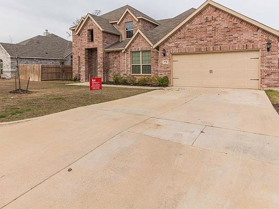 3rd image of 3736 Cecelia Ln