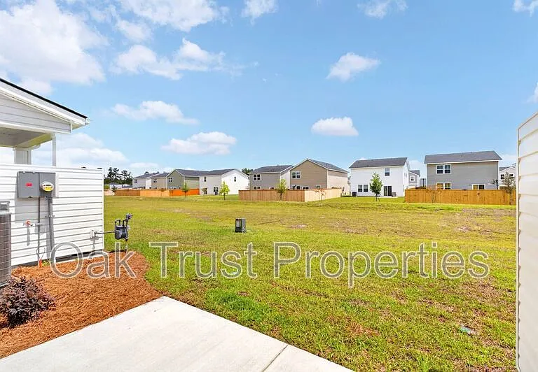 753 Ridgley Dr — Photo 27