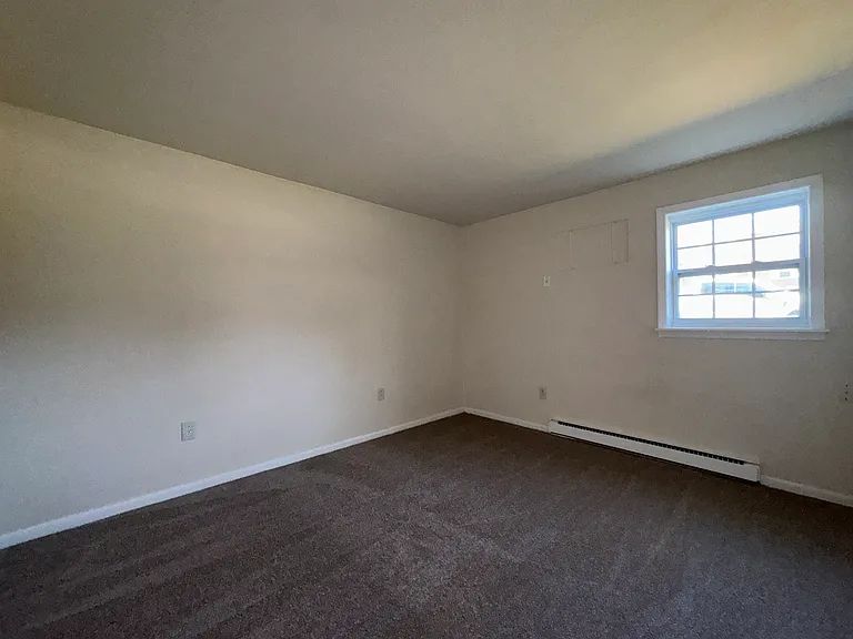 23 Orchard Hills Dr #D — Photo 8