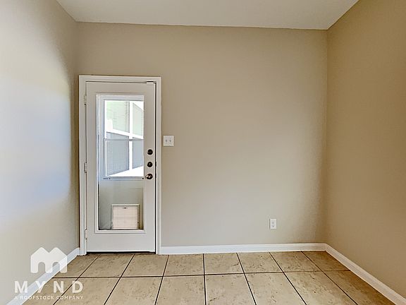 5th image of 13225 Cabinet Dr