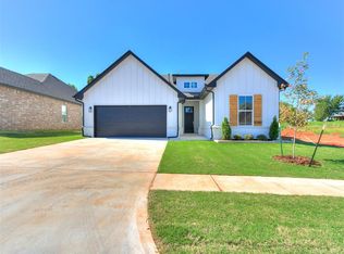 7212 NW 152nd St, Edmond, OK 73013