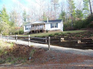 108 Lake Shore Dr, Glade Valley, NC 28627