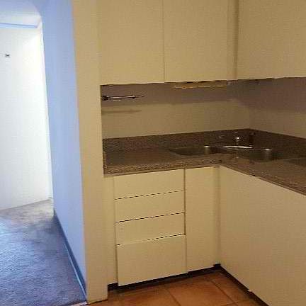4th image of 1039 Lasalle St #11C