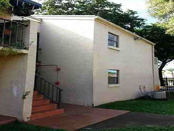 2nd image of 7427 SW 152nd Ave #12205