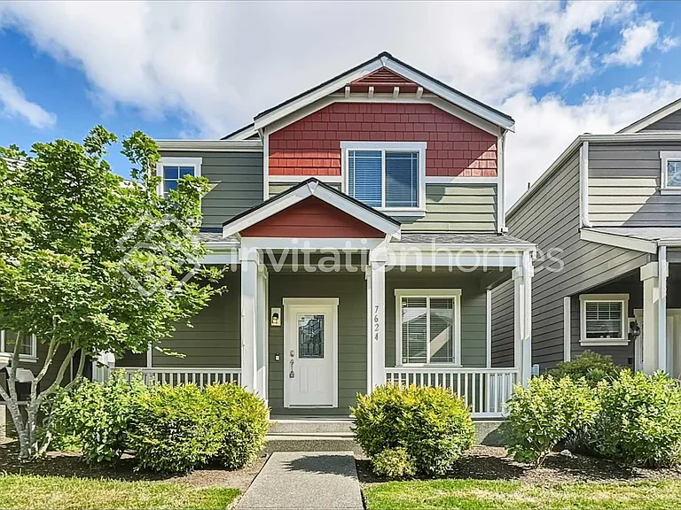 7624 Kodiak Ave NE — Photo 1