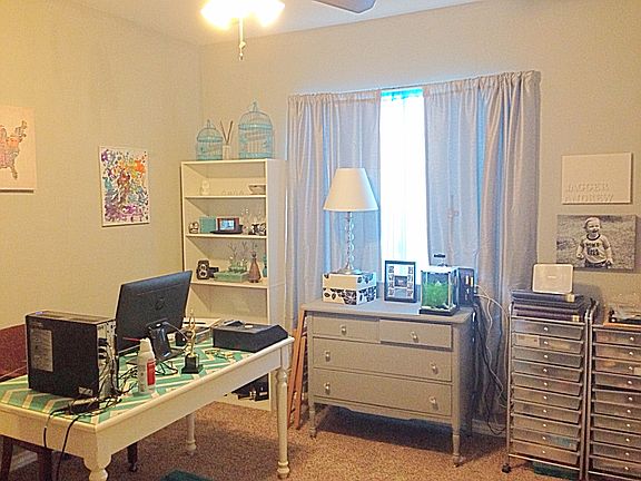 Bedroom with Walk-in-Closet