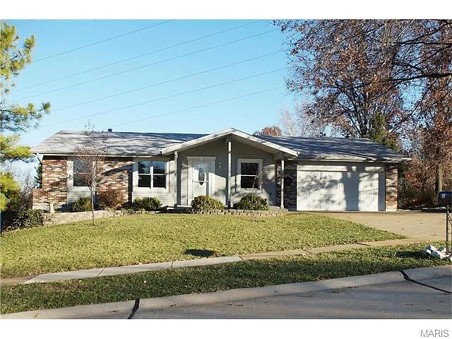 418 Dennison Estates Dr photo 1
