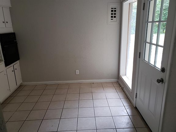 4th image of 5409 Wedgwood Dr