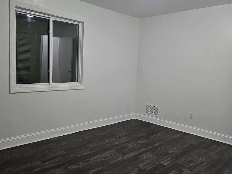 14 Pasadena Ave — Photo 33