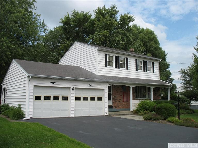 1st image of 319 Anthony Ave