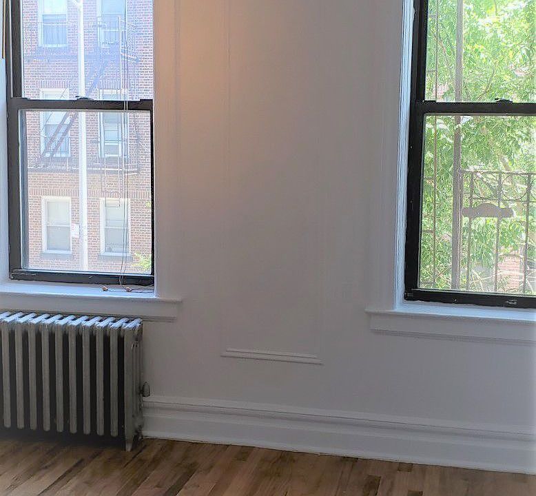 1st image of 3118 34th St APT 7