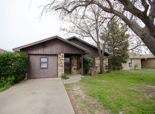 2922 N Oakes St, San Angelo, TX 76903