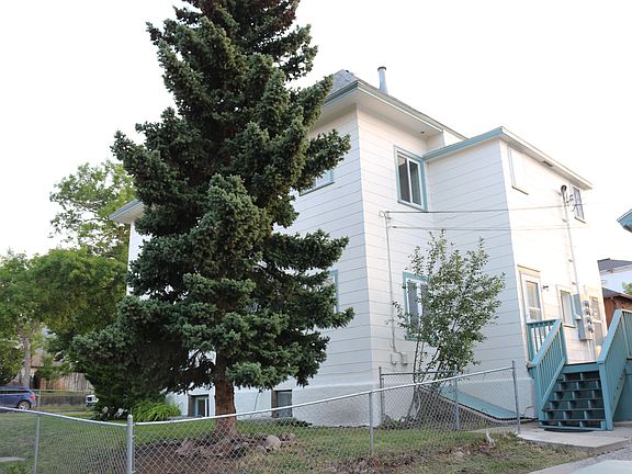 3rd image of 734 5th Ave