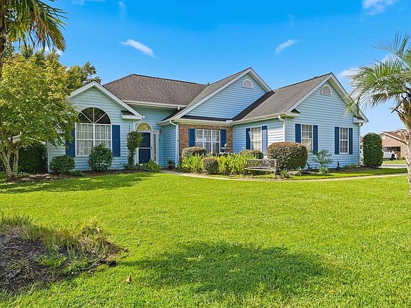 2nd image of 3943 Lochview Dr.