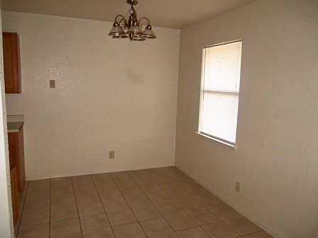 4th image of 1103 Circle M Dr APT A