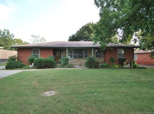 3213 Harvey Rd, Bartlesville, OK 74006