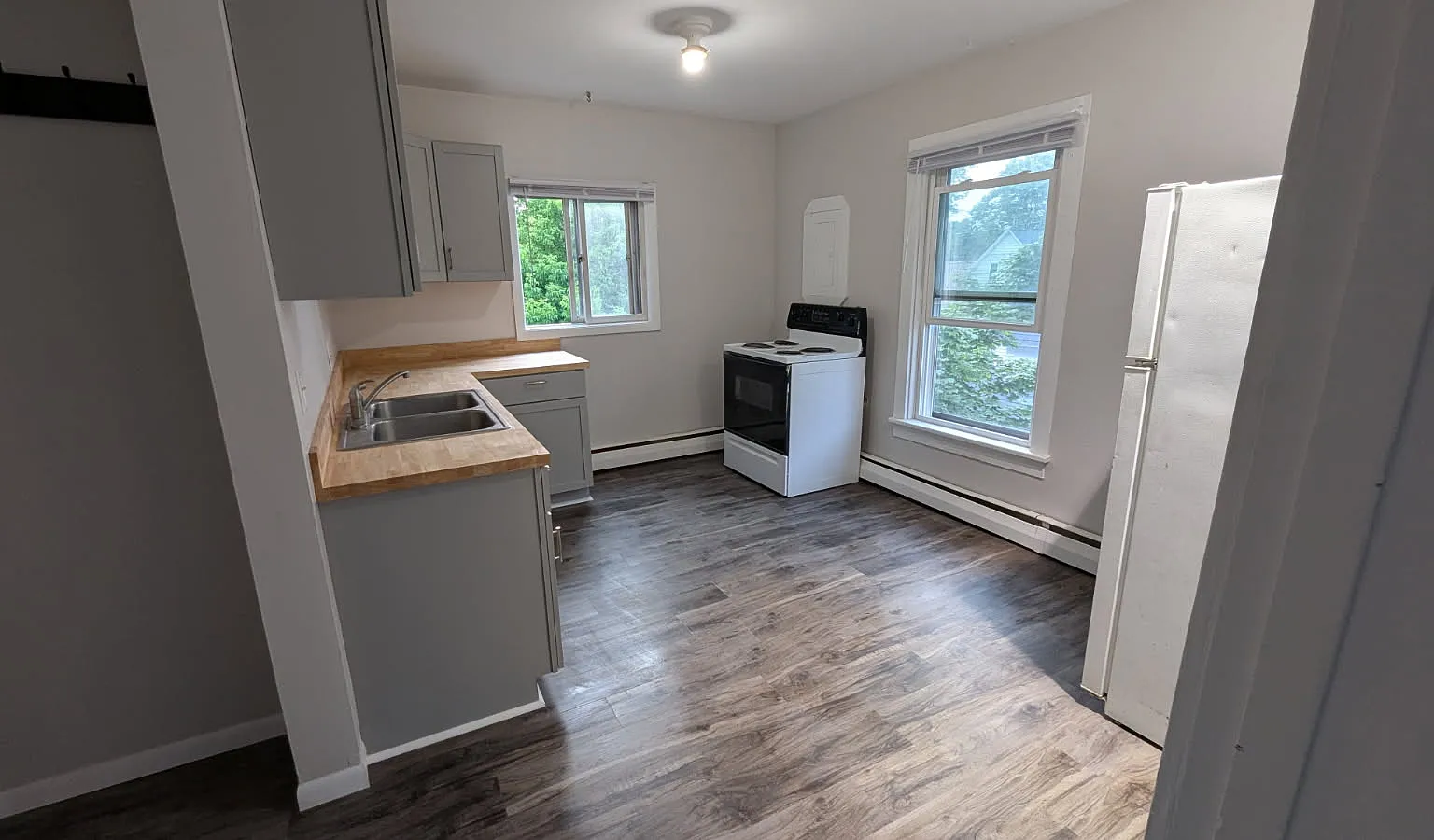 3 bed, $1,800 — Photo 3