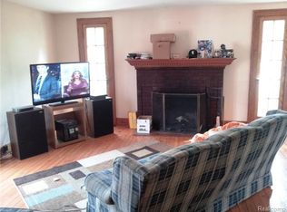 13650 Pardee Rd, Taylor, MI 48180