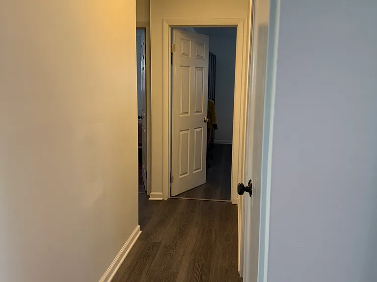 436 W McGregor Rd — Photo 3