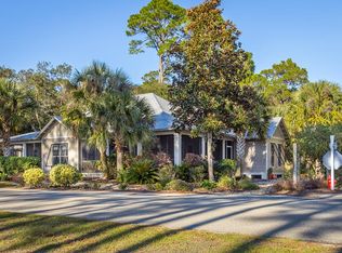 103 Laughing Gull Ln, Carrabelle, FL 32322