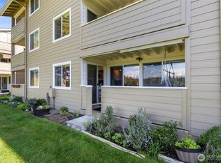 20145 Vikings Crst NE APT 3-105, Poulsbo, WA 98370