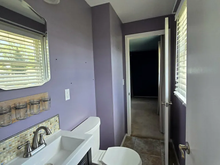 1146 Redwood Ln — Photo 12