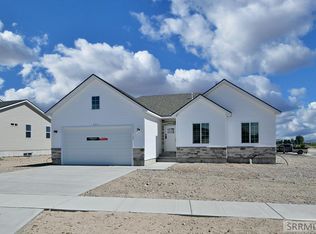 977 Montezuma St, Idaho Falls, ID 83402