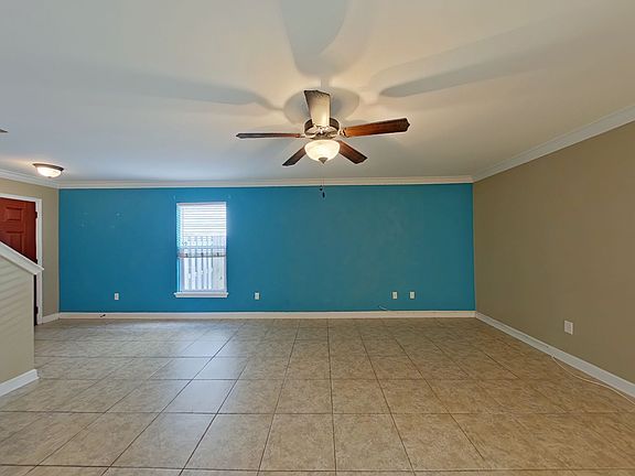 4-web-or-mls-4 Living Room-16_09102025