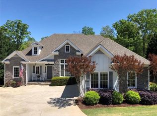 6538 Vista View Ct, Flowery Branch, GA 30542